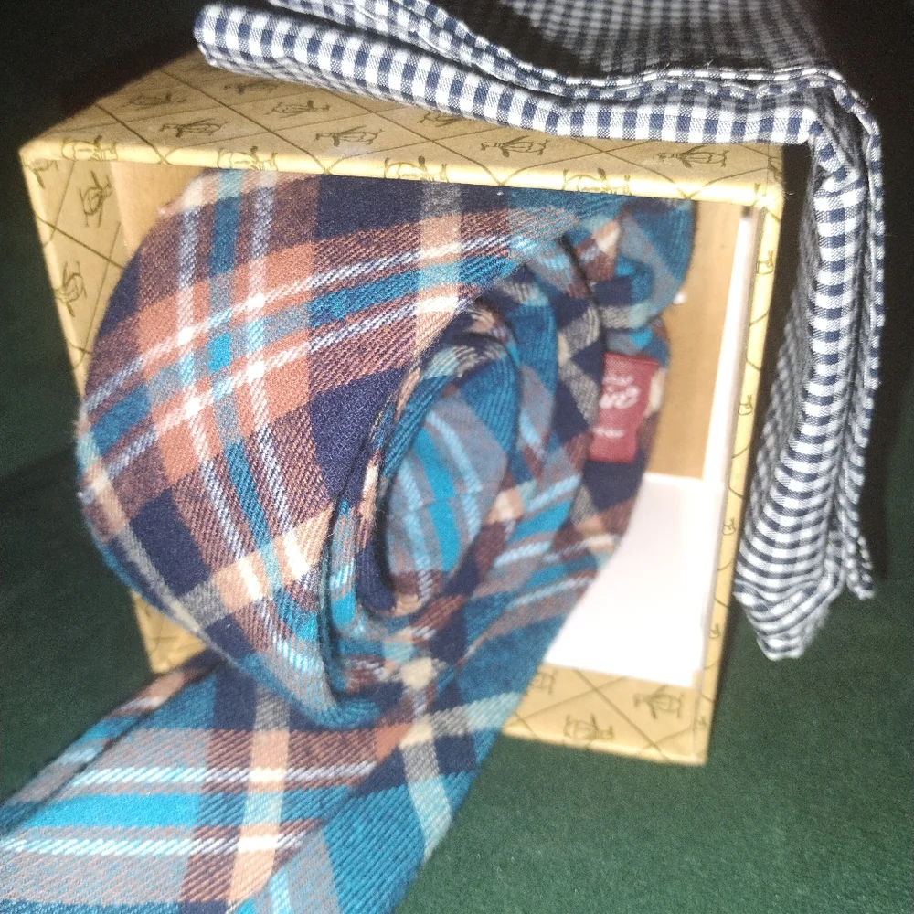 Original Penguin Plaid Tie & Pocket Square on Blue New in Box